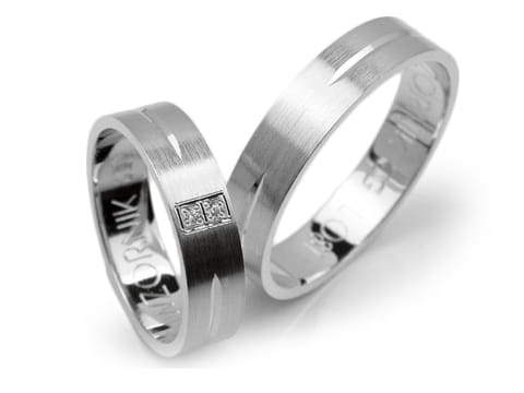 Obrączki ślubne z białego złota płaskie z cyrkoniami 5mm Lovely L081-b