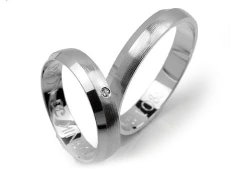 Obrączki ślubne z białego złota półokrągłe z cyrkonią 4mm Lovely  L088-b