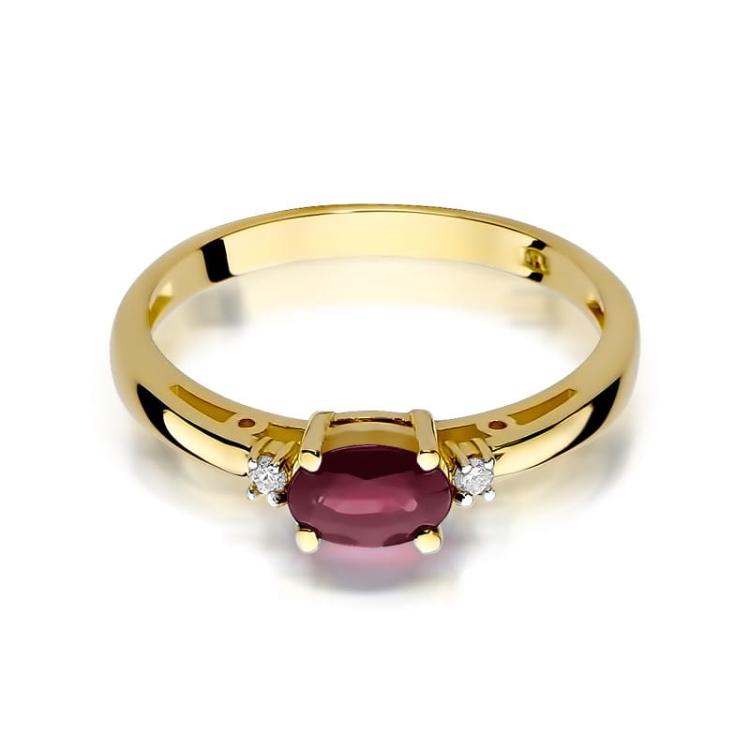 Pierścionek zaręczynowy z żółtego złota z rubinem i diamentami 0,03ct Fire Of Love