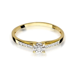 Pierścionek zaręczynowy z żółtego złota z diamentami 0,13ct Fire Of Love