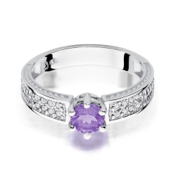 Pierścionek zaręczynowy z białego złota z ametystem i diamentami 0,08ct Fire Of Love