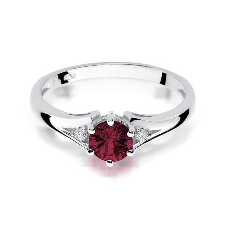Przejdź do produktu Pierścionek zaręczynowy z białego złota z rubinem i diamentami 0,03ct Fire Of Love 