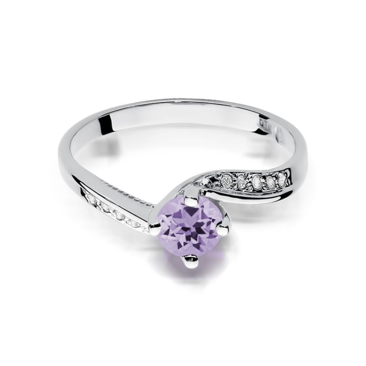 Pierścionek zaręczynowy z białego złota z ametystem i brylantami 0,05ct Fire Of Love