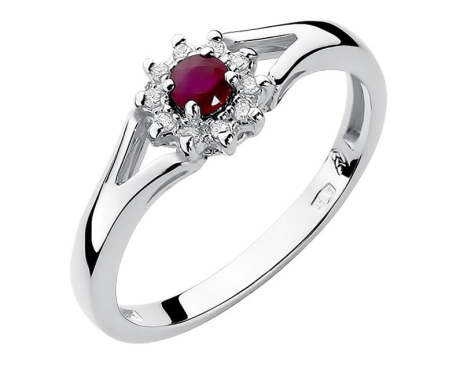 Przejdź do produktu Pierścionek zaręczynowy z białego złota z rubinem i diamentami 0,09ct Fire Of Love
