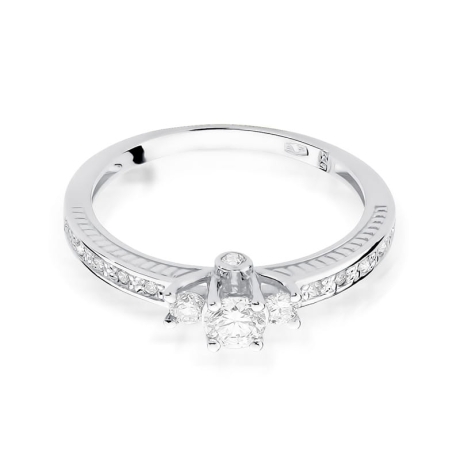 Przejdź do produktu Pierścionek zaręczynowy z białego złota z diamentami 0,42ct Fire Of Love 