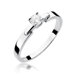 Pierścionek zaręczynowy z białego złota z diamentem 0,20ct Fire Of Love