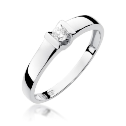 Pierścionek zaręczynowy z białego złota z diamentem 0,10ct Fire Of Love
