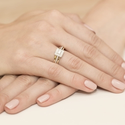 Pierścionek zaręczynowy z żółtego złota z diamentami 0,29ct Fire Of Love