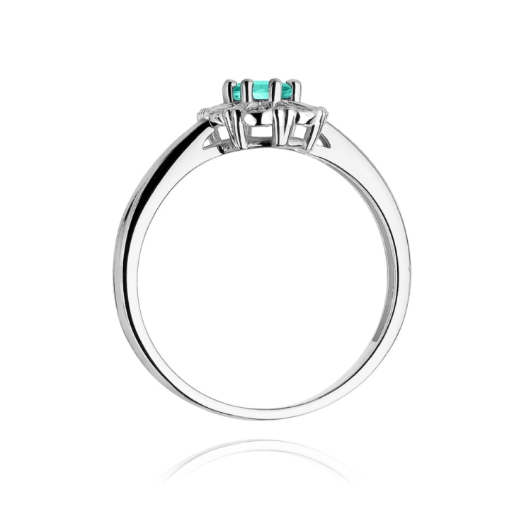 Pierścionek zaręczynowy z białego złota z szmaragdem i diamentami 0,19ct Fire Of Love