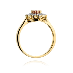 Pierścionek zaręczynowy z żółtego złota z rubinem i diamentami 0,10ct Fire Of Love