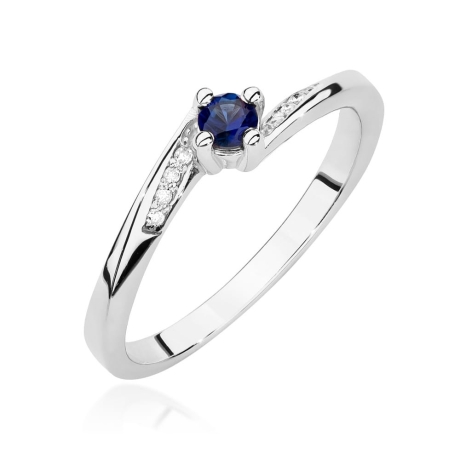 Przejdź do produktu Pierścionek zaręczynowy z białego złota z szafirem i diamentami 0,04ct Fire Of Love