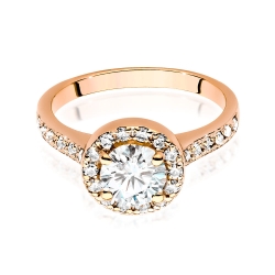Pierścionek zaręczynowy z różowego złota z diamentem 0,70ct i bocznymi diamencikami Fire Of Love