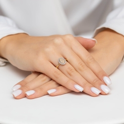 Pierścionek zaręczynowy z żółtego złota z diamentami 0,20ct Fire Of Love