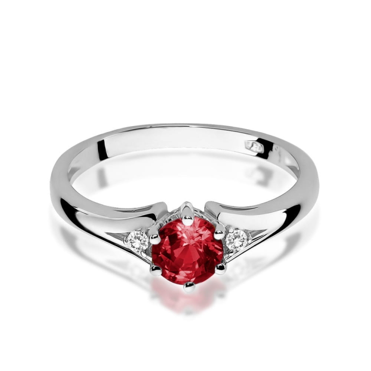 Pierścionek zaręczynowy z białego złota z granatem i diamentami 0,03ct Fire Of Love