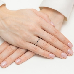 Pierścionek zaręczynowy z białego złota z czarnym diamentem 0,02ct Fire Of Love