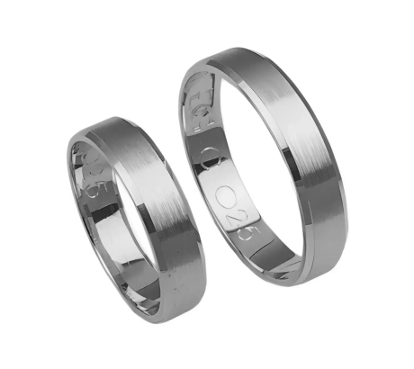 Przejdź do produktu Fazowane obrączki ślubne z białego złota 4,5mm Classic C025