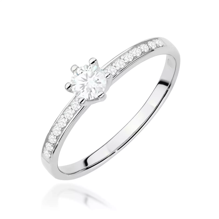 Pierścionek z białego złota, diament laboratoryjny centralny 0,25ct