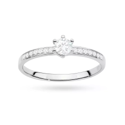 Pierścionek z białego złota, diament laboratoryjny centralny 0,25ct