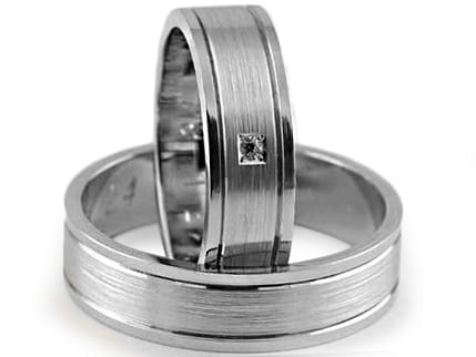 Obrączki ślubne z białego złota płaskie z cyrkonią 5mm Premium P-KINGA-TOKYO-b