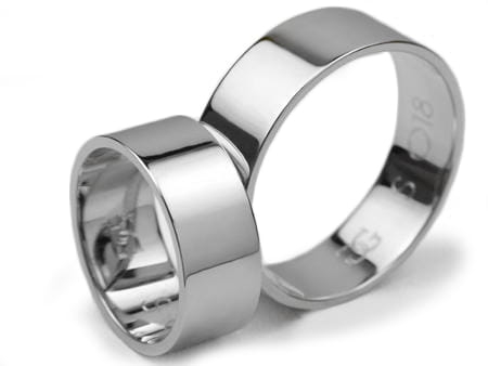 Przejdź do produktu Obrączki ślubne z białego złota 7mm płaskie Special S018