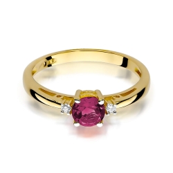 Pierścionek zaręczynowy z żółtego złota z rubinem i diamentami 0,03ct Fire Of Love  BW-10-rubin