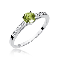 Pierścionek zaręczynowy z białego złota z oliwinem i diamentami 0,05ct Fire Of Love BW-66-oliwin-b