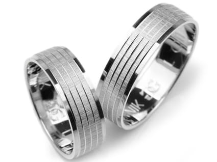 Obrączki ślubne z białego złota płaskie 6mm Lux L011