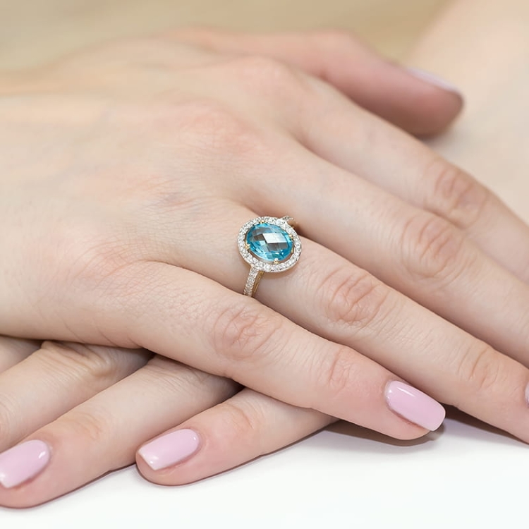 Pierścionek zaręczynowy z żółtego złota z topazem i diamentami 0,16ct Fire Of Love BW-80-topaz