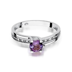 Pierścionek zaręczynowy z białego złota z ametystem i diamentami 0,03ct Fire Of Love BW-106-ametyst-b
