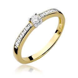 Pierścionek zaręczynowy z żółtego złota z diamentami 0,13ct Fire Of Love BW-288-0,13ct