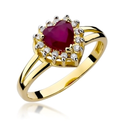 Pierścionek zaręczynowy z żółtego złota z rubinem i diamentami 0,12ct Fire Of Love BW-310