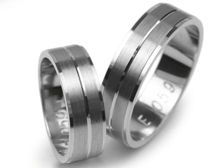Obrączki ślubne z białego złota płaskie 6mm Estetic E059-b