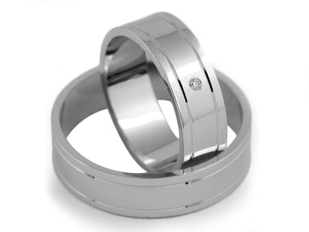 Obrączki ślubne z białego złota płaskie z cyrkonią 6mm Estetic E254-b