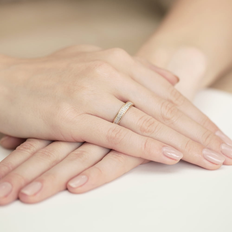 Pierścionek zaręczynowy z żółtego złota z diamentami 0,18ct Fire Of Love BW-410