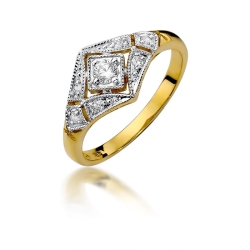 Pierścionek zaręczynowy z żółtego złota z diamentami 0,19ct Fire Of Love BW-412