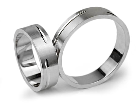 Przejdź do produktu Obrączki ślubne z białego złota płaskie 5mm Infinity