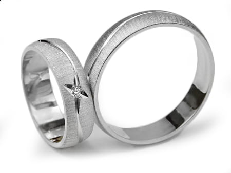Obrączki ślubne z białego złota półokrągłe z cyrkonią 5mm Infinity I025-b